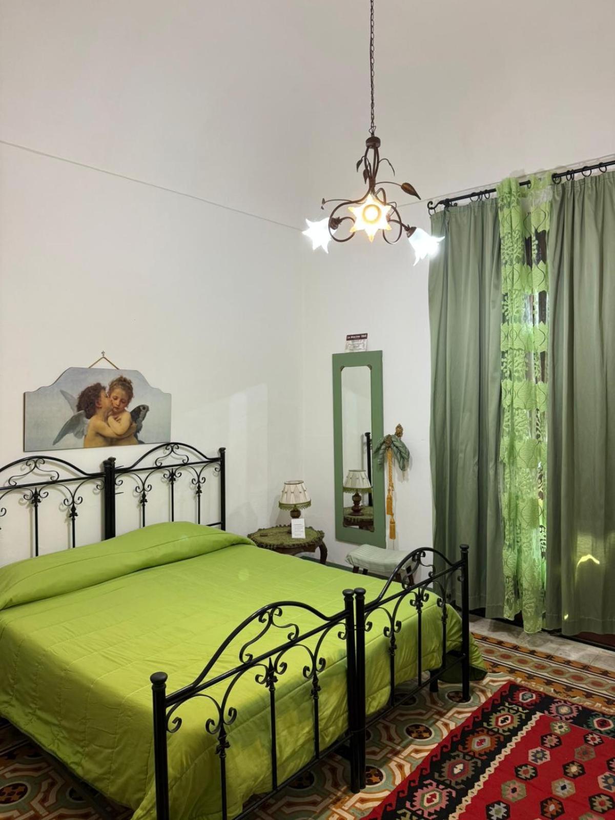 Le Macine 1868 Bed & Breakfast Paceco Exterior photo